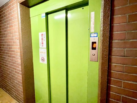 エレベーター