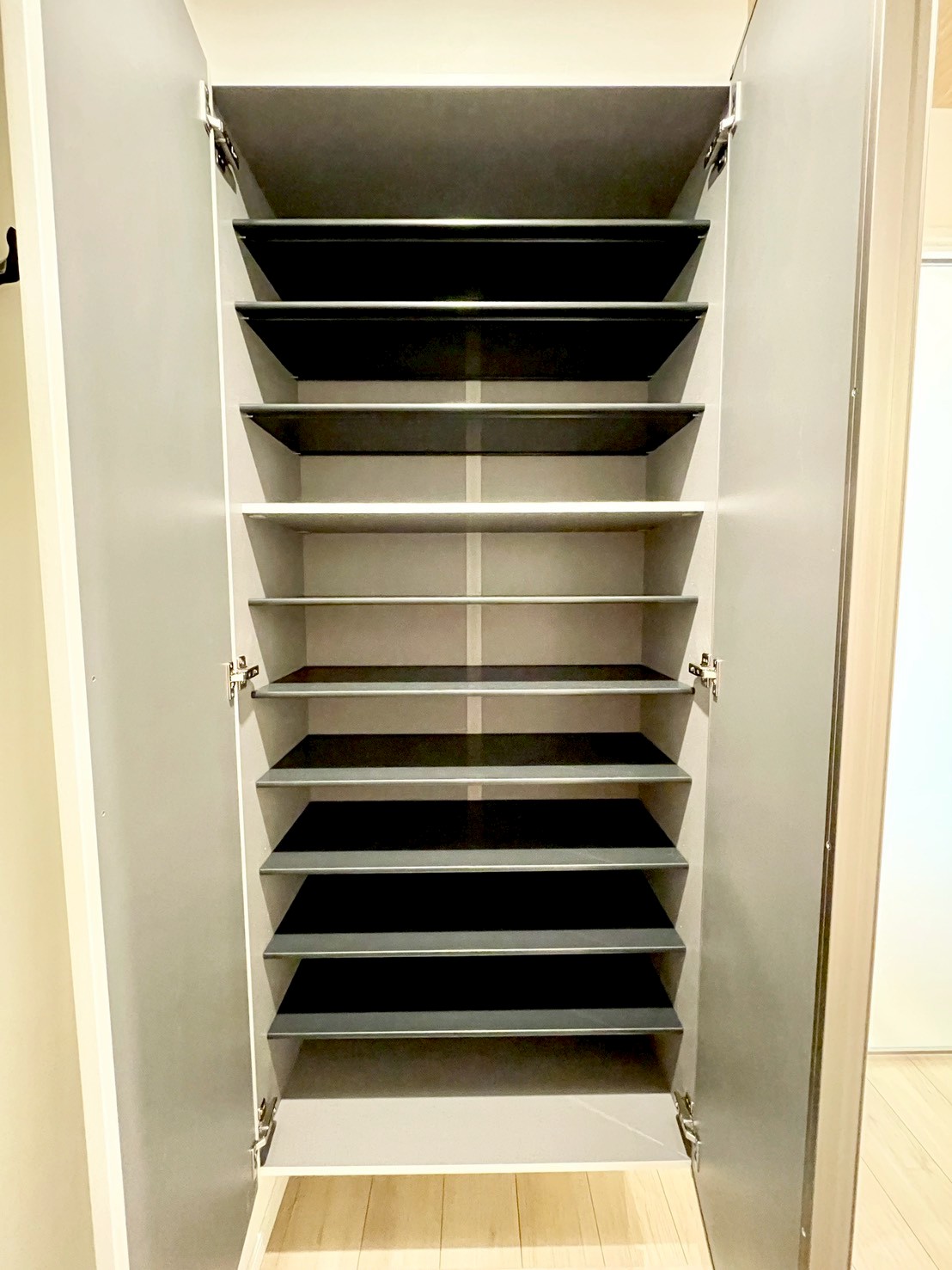 シューズボックス