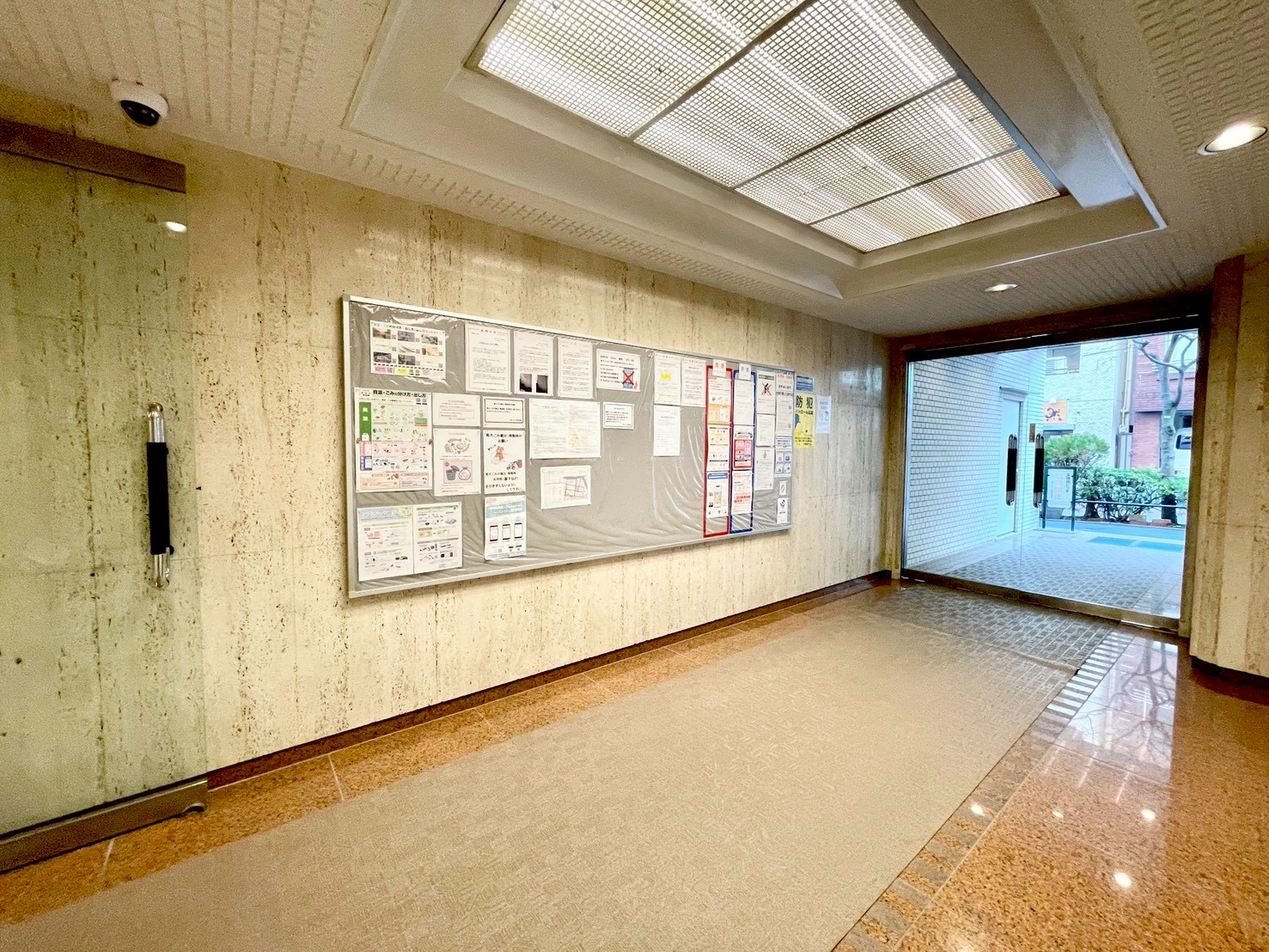 エントランスホール