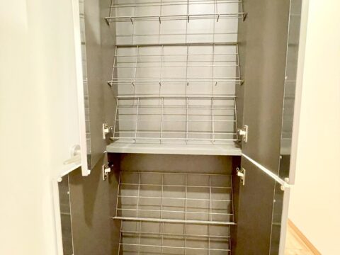 シューズボックス