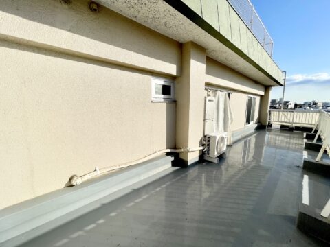 ルーフバルコニー